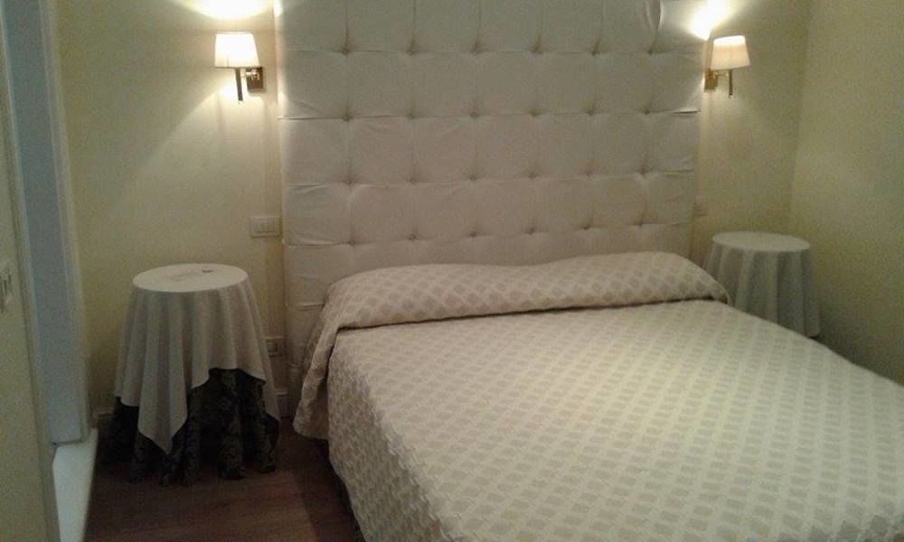 Condotti 29 Рим Экстерьер фото